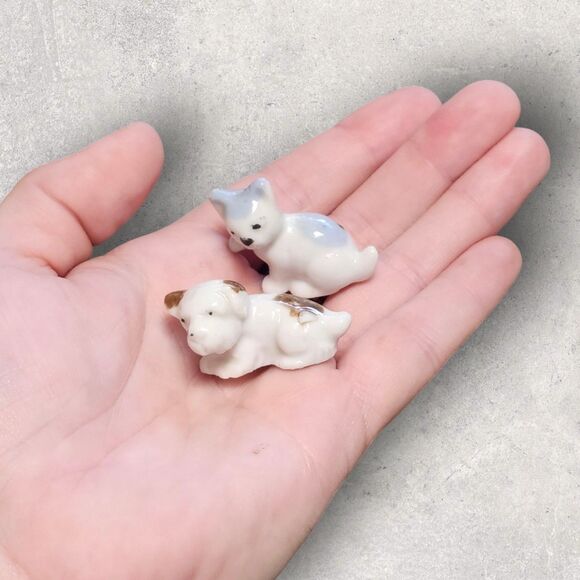 Vintage Japan Miniature Bulldog & Cat Figurines Pair Porcelain MCM Cute Animals - Picture 2 of 13